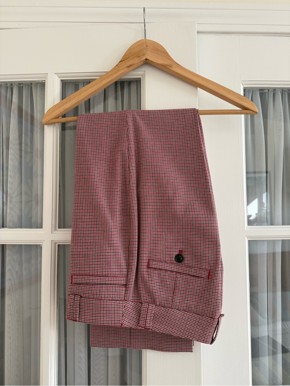 Banana Republic cropped red and blue work pants